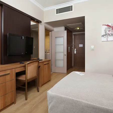 Balturk 4*
